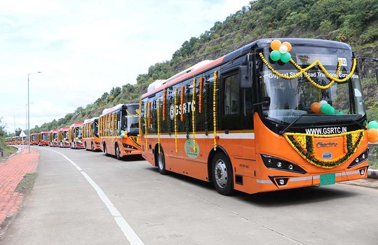 GSRTC New E-Buses Connects GIFT City to Major Transit Points