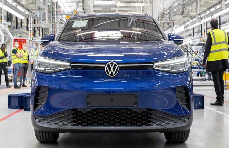 German Carmaker Aims to Bring its EV to India in Next Year