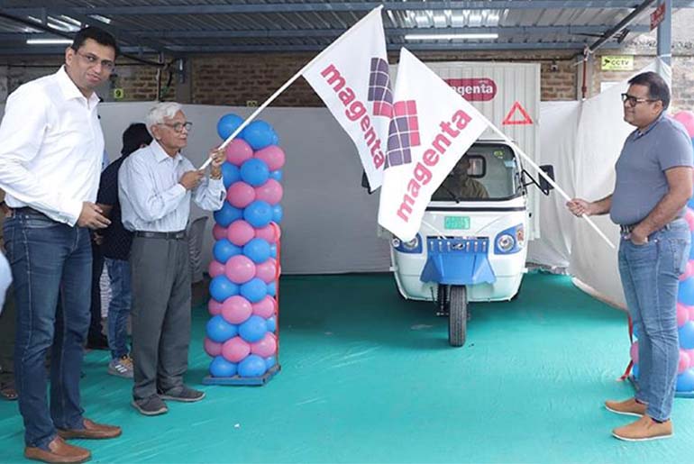 Magenta Mobility Makes its Entry in Surat