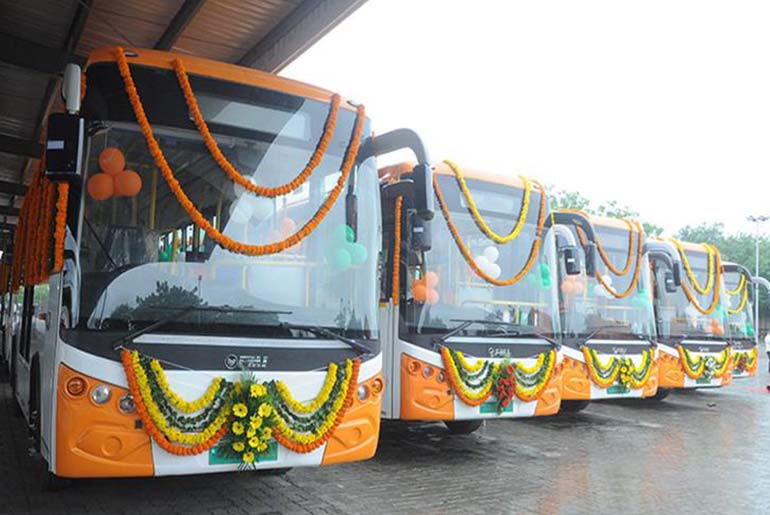 PMI Electro Mobility Deploys 25 E-Buses to Rajkot Rajpath