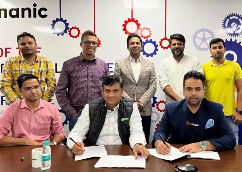 GoMechanic and MoEVing Unveil EV Service for Fleet Aggregators