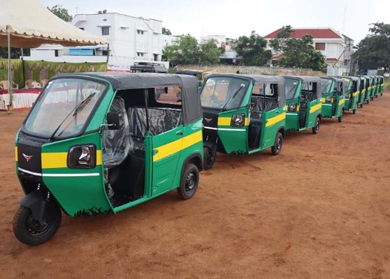 Montra Electric Unveils Super Auto: 155km Range 3-Wheeler