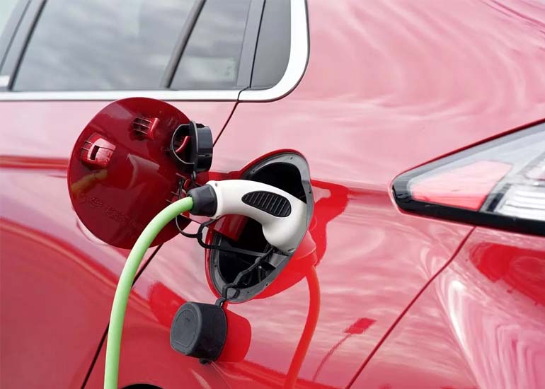 Tamil Nadu Government Explores Highway EV Charging Boost