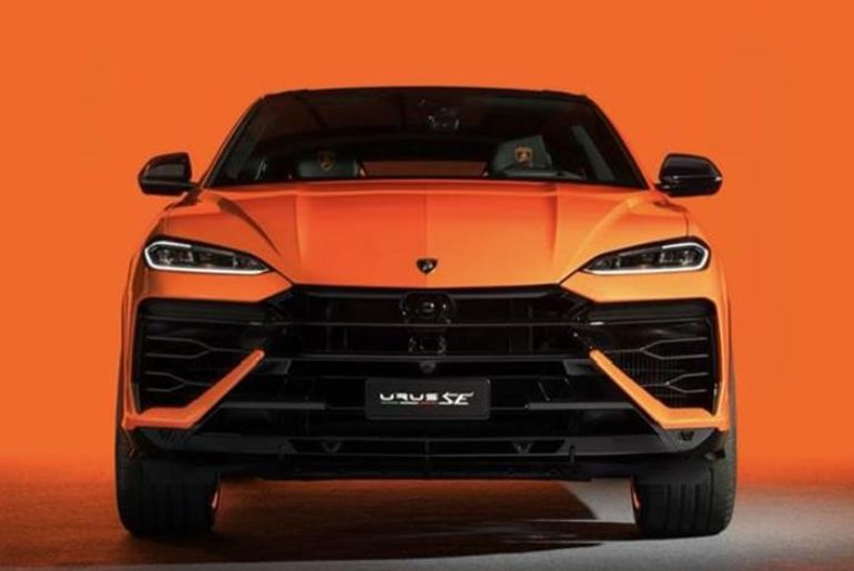 Lamborghini Unveils Urus SE Ahead of Auto China 2024