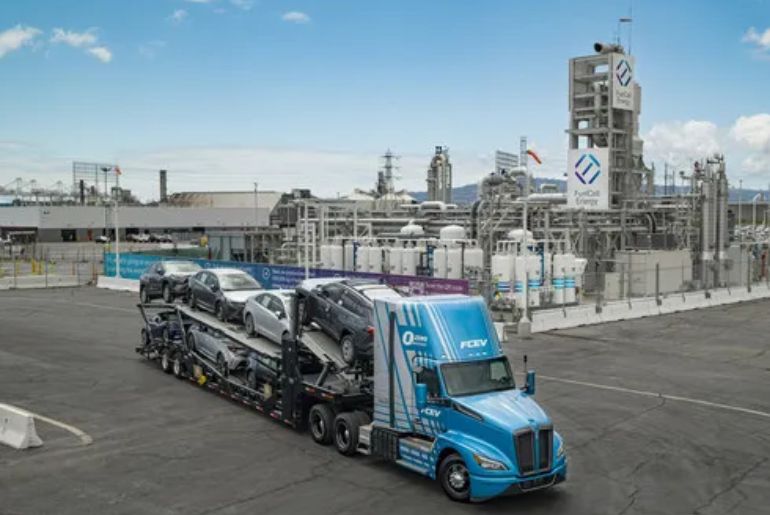 FuelCell Energy, Toyota Unveil World's First 'Tri-gen' System