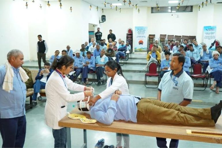 Maruti Suzuki Trains 8,500 Commercial Drivers for Road Safety