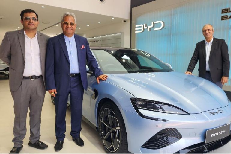BYD launches First E-Passenger Vehicle Dealership in Nagpur