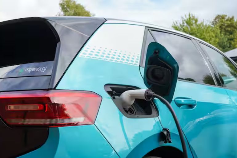 How UP govt’s EV subsidy policy extension will benefit industry