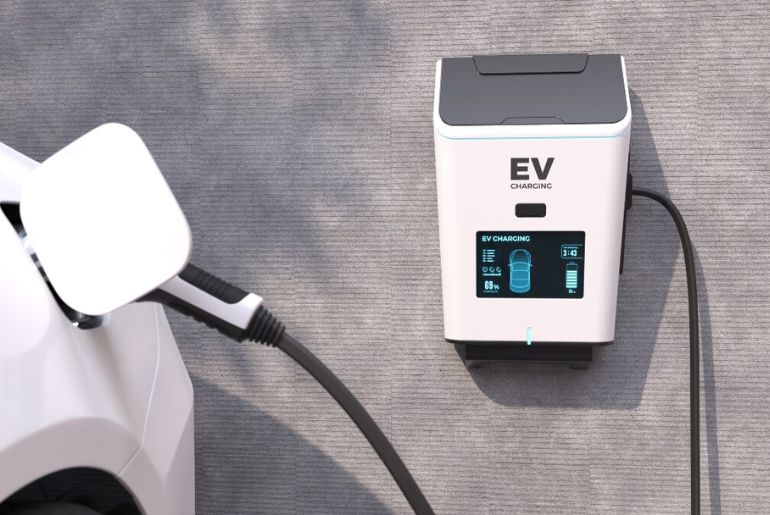 Integrating Renewable Energy with EV Charging Networks: Opportunities and Challenges