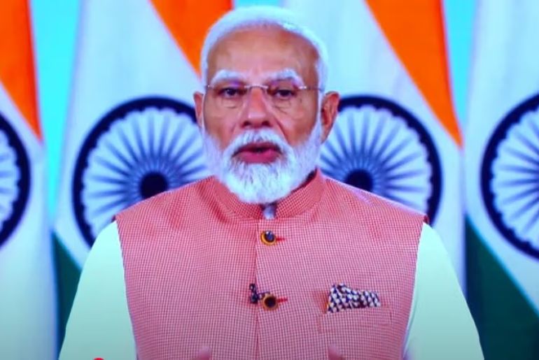 PM Modi Urges Boost in EV Battery Production & Storage