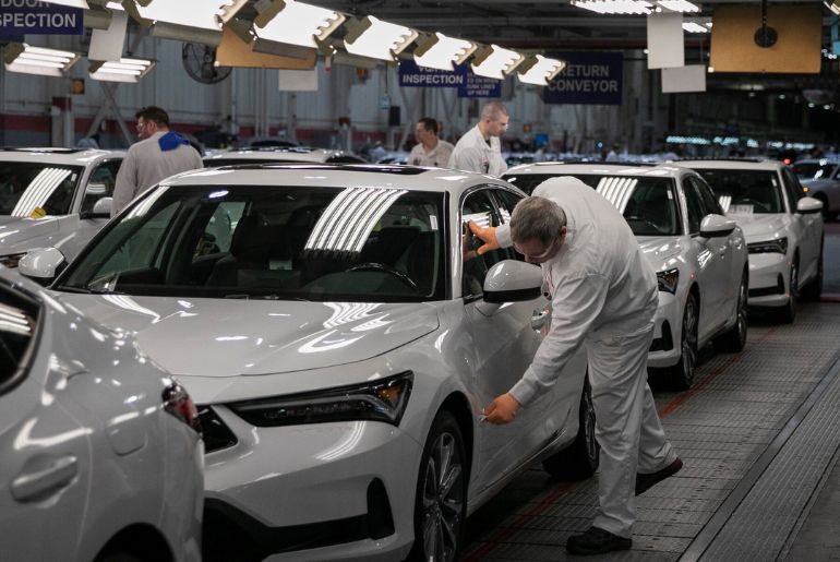 Honda Cuts Forecast, Delays Canada EV Plans