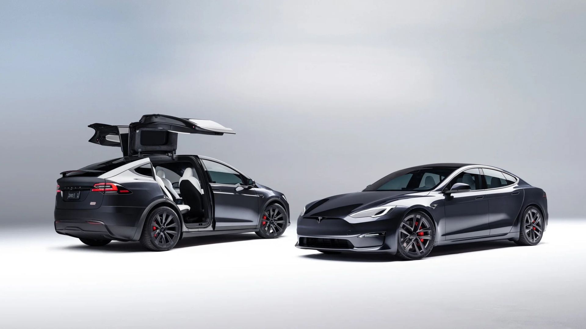 Tesla Refreshes Model S, X—Internet Reacts Furiously