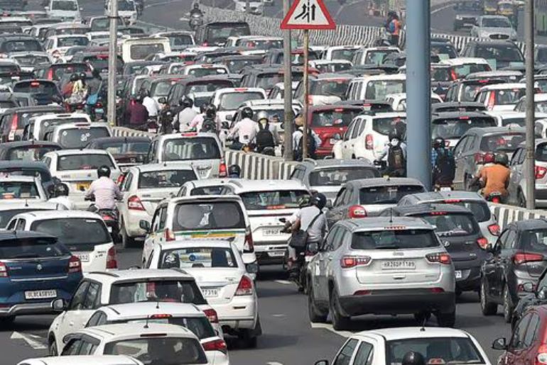 Delhi’s Vehicle Age Ban: A Harsh Road to Clean Air or Policy Misfire?