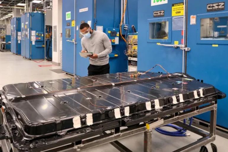 GM, Redwood Partner to Power U.S. EV Battery Storage