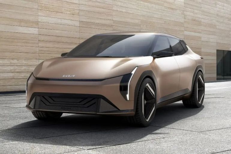 Kia Unveils Affordable EV4 Fastback With 380-Mile Range