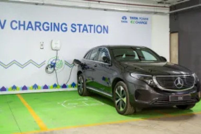 Latitude, AMPECO to Deploy 10,000+ EV Chargers in Italy
