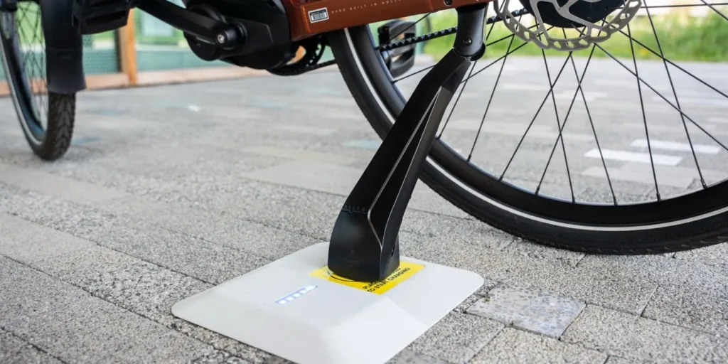 New Wireless E-Bike Charger Aims for Future