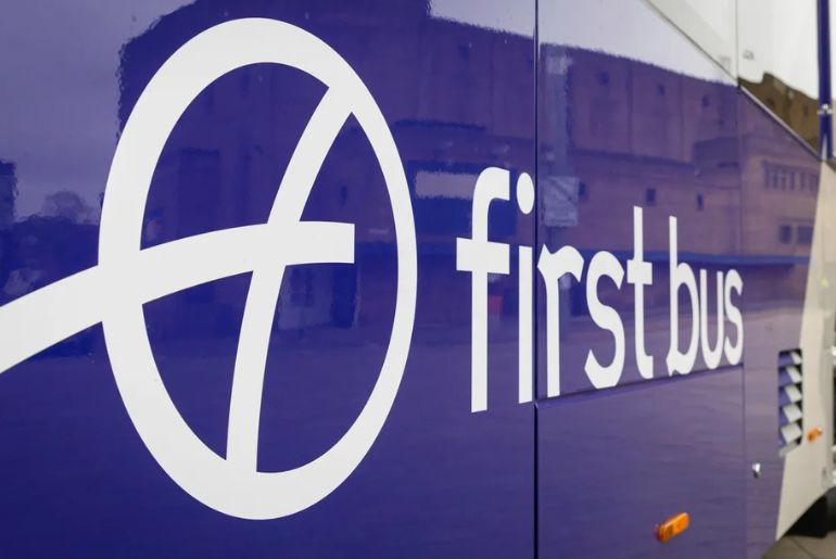 First Bus Launches 1MW Battery Storage for E-Buses