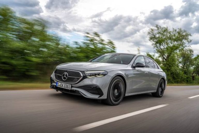 Mercedes Accelerates Electric E-Class Launch to 2027