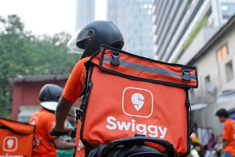 Swiggy Teams Up with Bounce for Electric Scooters