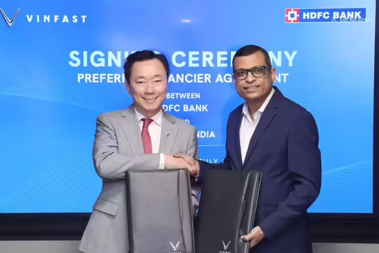 VinFast Partners HDFC Bank for Dealer Financing