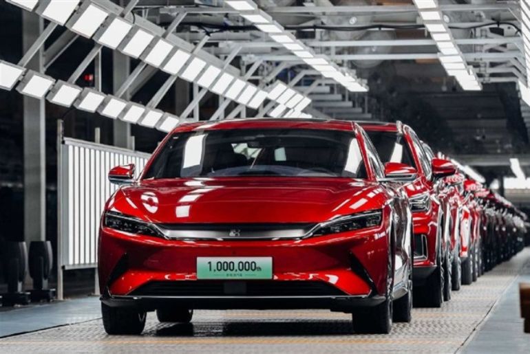 BYD Sales and Production Decline Amid Fierce Price War