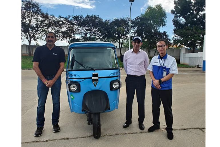 Omega Seiki Unveils Swayamgati Autonomous Electric Three-Wheeler