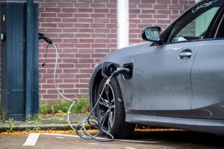 Automakers Partner with EV Makers to Avoid EU Fines Automakers Partner with EV Makers to Avoid EU Fines