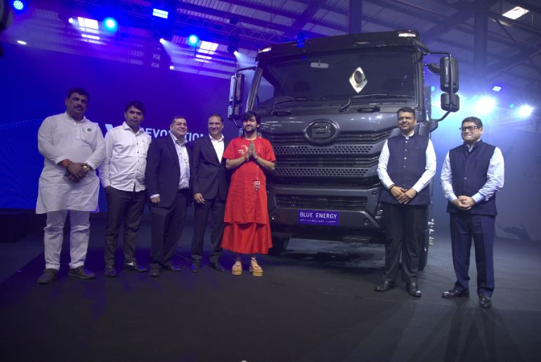 Blue Energy Motors Unveils Electric Truck with Swapping Technology