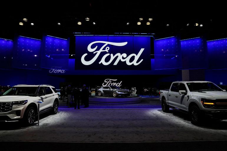 Ford Launches Global Program Providing Free Home Chargers