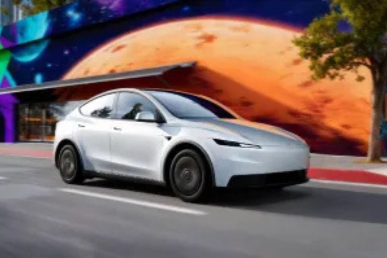 Tesla Unveils Cheaper Model Y, Model 3 Versions