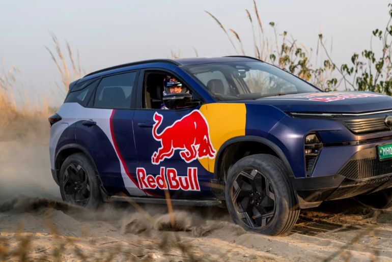 Tata Motors and Red Bull India Unleash Harrier.ev Performance